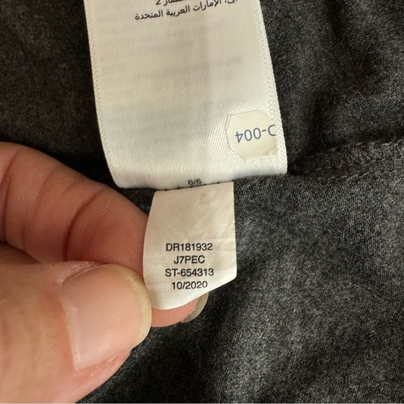 Daily Ritual Women’s Relaxed Fit Muscle Sleeve Tunic Tank - Picture 5 of 6